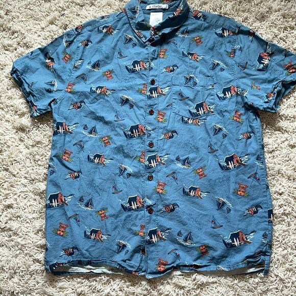 RARE Disney Parks Hawaiian Tiki Button Up Shirt Size M - Picture 1 of 16